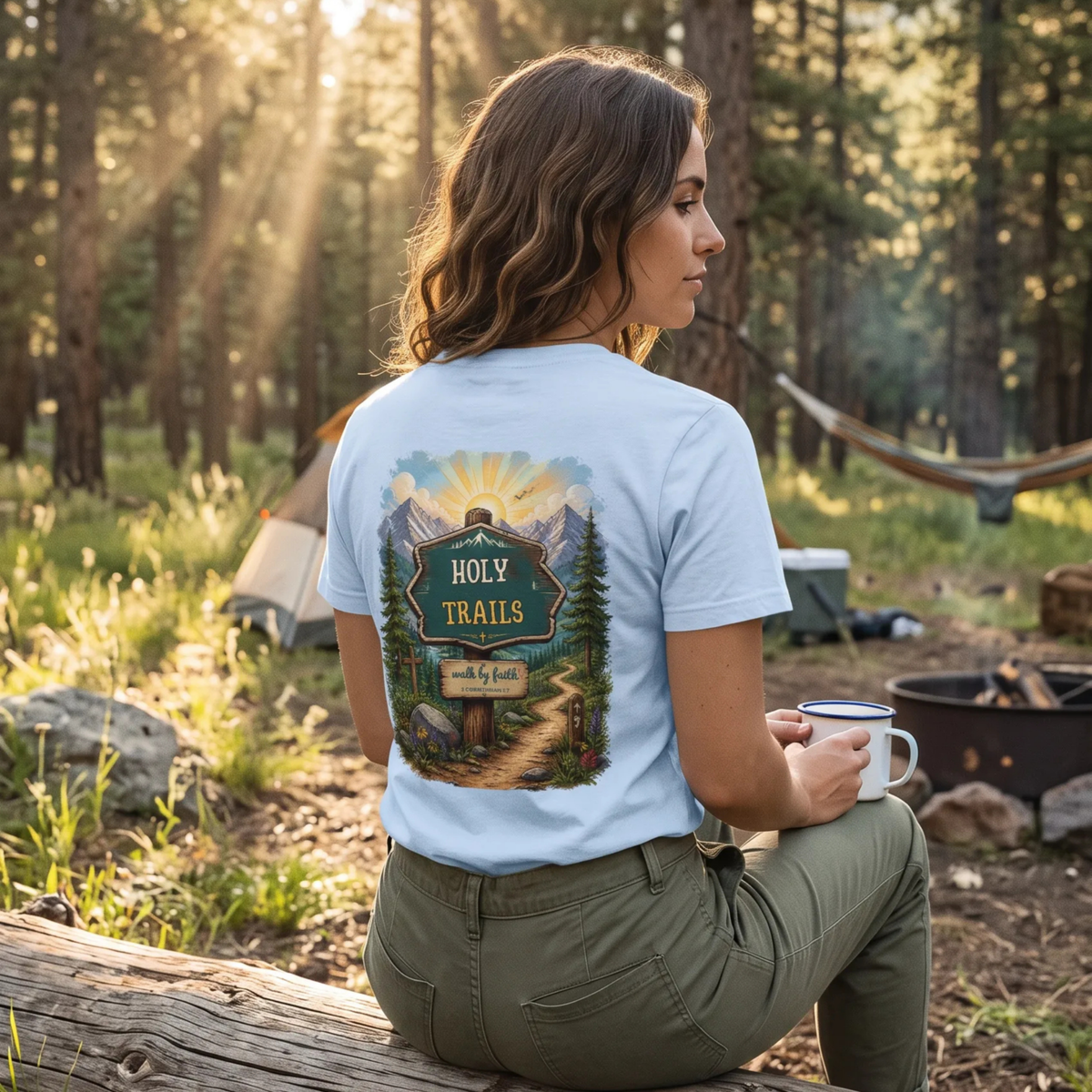 Holy Trails - Women's Outdoor Faith Graphic-T-Shirt